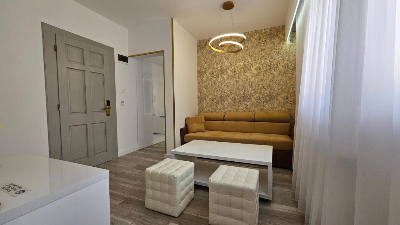 Bed and Breakfast Colt De Rai Resita Exterior foto